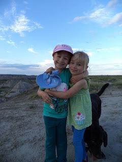 Summer MOMday: Campground Review - Dinosaur Provincial Park (Brooks, AB)