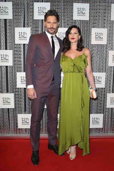 Joe Manganiello and Bridget Peters Astra Awards 2013 Snapper Bauer Griffin 3