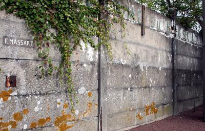 Ghost signs in and around Bordeaux, chapter 4