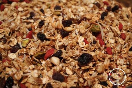 Gingery & coconutty granola