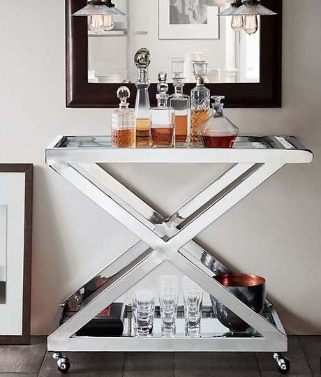 Simone Design Blog||Entertain in Style with a Bar Cart||www.simonedesignblog.com