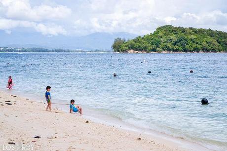 Discovering Sabah: Manukan Island and Saracen Reef World