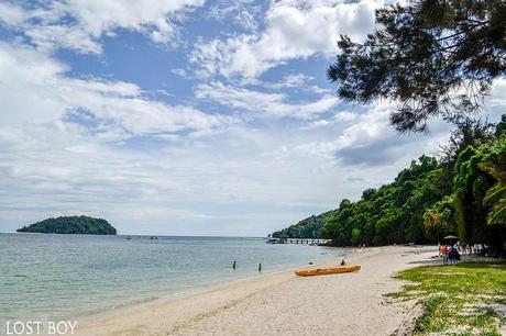 Discovering Sabah: Manukan Island and Saracen Reef World