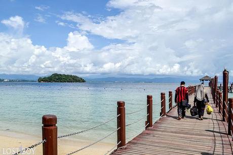 Discovering Sabah: Manukan Island and Saracen Reef World