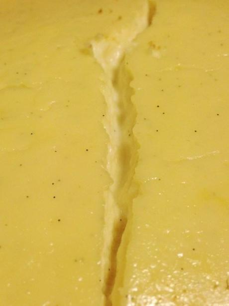 cracked cheesecake top solutions vanilla bean seeds new york recipe
