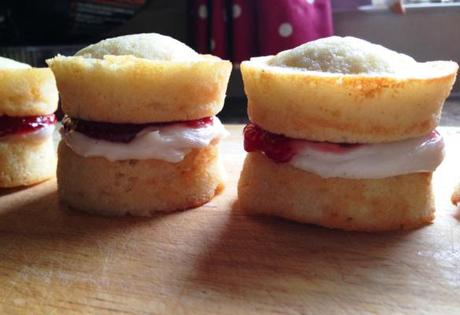 sandwiching mini victoria sponges with vanilla buttercream and jam recipe