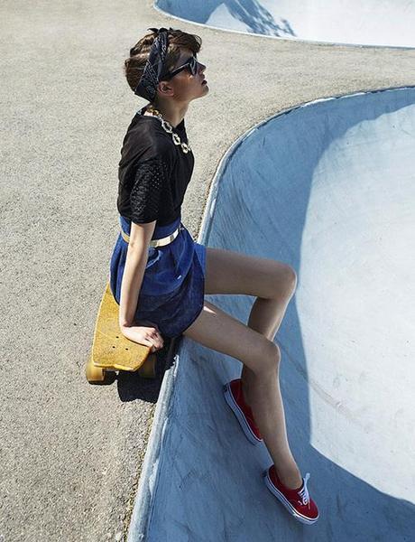 classicmodels:


Kate Kondas is a Skater Chick for Elle...