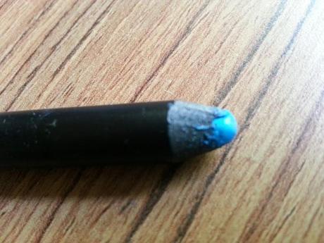 Review - Ikonic gel eye pencil - Turquoise