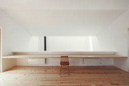 House in Serra de Janeanes by  João Branco