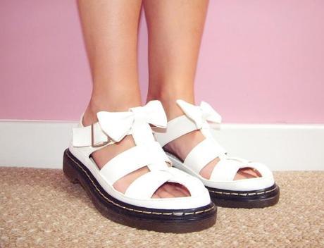 Fashion | OASAP White Sweet Bare Strap Sandals