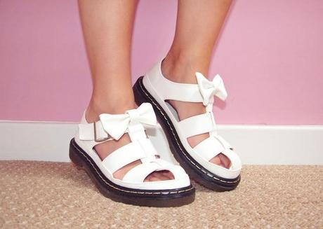 Fashion | OASAP White Sweet Bare Strap Sandals