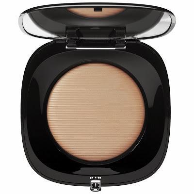 Marc Jacobs  Perfection Powder