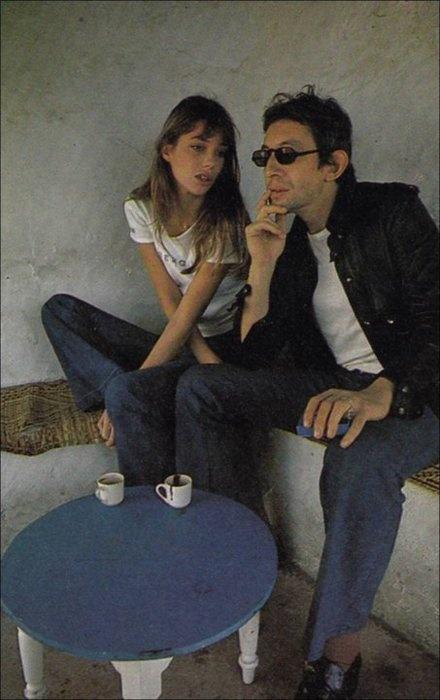 7 chic ways to rock bell bottom jeans like Jane Birkin