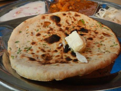 Classic Indian Street Food - Tandoori Aloo Nan