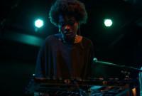 body language bowery 17 200x135 BODY LANGUAGE AND AVAN LAVA MADE BOWERY BALLROOM DANCE [PHOTOS]