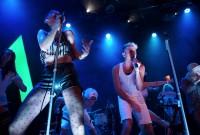 avan lava bowery 8 200x135 BODY LANGUAGE AND AVAN LAVA MADE BOWERY BALLROOM DANCE [PHOTOS]