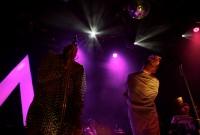 avan lava bowery 3 200x135 BODY LANGUAGE AND AVAN LAVA MADE BOWERY BALLROOM DANCE [PHOTOS]