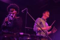 body language bowery 16 200x135 BODY LANGUAGE AND AVAN LAVA MADE BOWERY BALLROOM DANCE [PHOTOS]