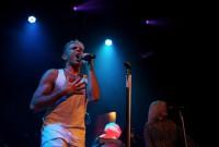 avan lava bowery 15 200x135 BODY LANGUAGE AND AVAN LAVA MADE BOWERY BALLROOM DANCE [PHOTOS]
