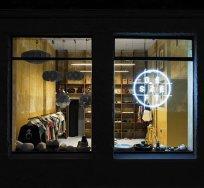 Geszeft by Joanna Wołoszyn and Daria Barnaś