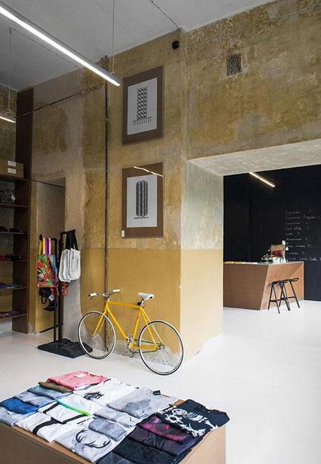 Geszeft by Joanna Wołoszyn and Daria Barnaś