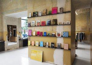 Geszeft by Joanna Wołoszyn and Daria Barnaś