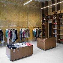 Geszeft by Joanna Wołoszyn and Daria Barnaś