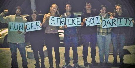 7 People Lock Down in Oakland in Solidarity with California Prisoners