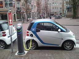Electric_car_charging_Amsterdam