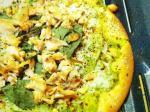 Recipes for free: Green tomato pesto pizza w/Udi’s Pizza Crusts