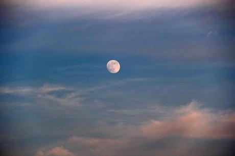 'Super moon' over Rochester   [Sky Watch Friday]