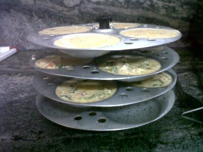 Vegetable Dalia Idli