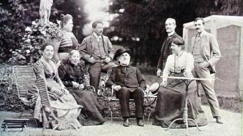 Verdi (seated at center) at his villa in Sant'Agata