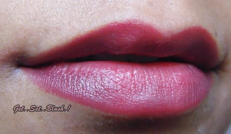 30 Day Lip Swatch Challenge - Day 1 : Lakme Enrich Lipstick in 427