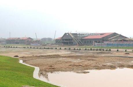 Construction of facilities at the Mirim Riding Club in east Pyongyang (Photo: Rodong Sinmun).