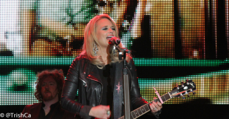 Miranda Lambert Plays Boots and Hearts 2013 [credit: Trish Cassling]