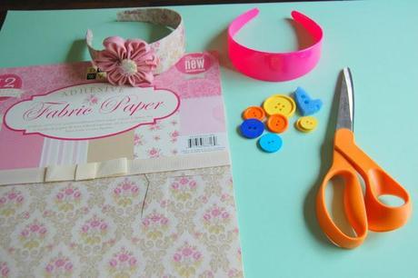 Fun summer Crafts - Adhesive Fabric Paper Flowers Tutorial Hairband