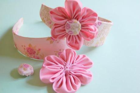 Fun summer Crafts - Adhesive Fabric Paper Flowers Tutorial Hairband