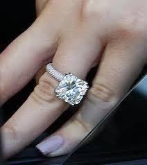 Khloe Kardashian Diamond Ring