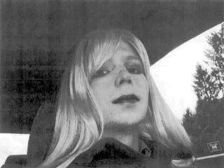 Bradley Manning Crossdressing Picture Revealed By The Army (Video)