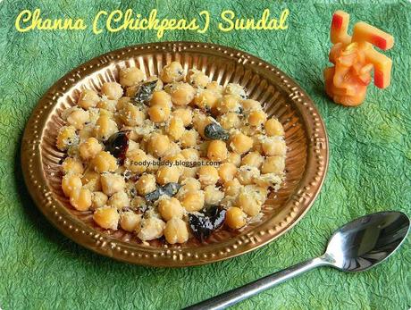 Sundal Recipe| Kondakadalai (Channa) Sundal |Chickpeas Salad