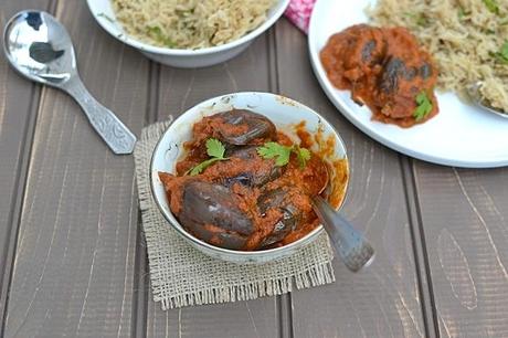 Shahi Baingan (Eggplant in Spicy tomato-almond sauce)