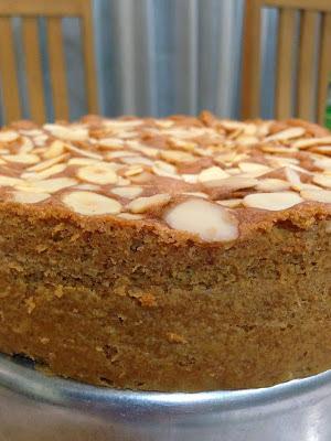 French Almond Cake