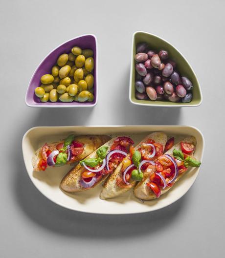 Taste Serving Plate and 2 Bowls design by Sagaform