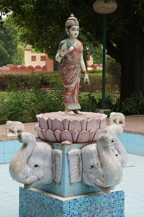 Fountain at the Laxmi Narayan Delhi