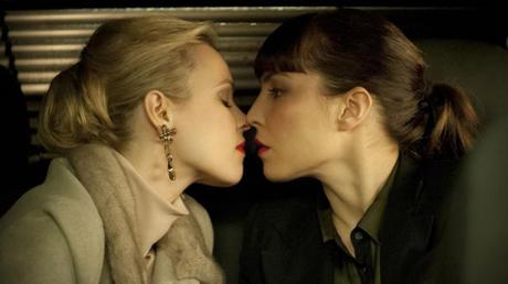 Passion-Rachel-McAdams-Noomi-Rapace1