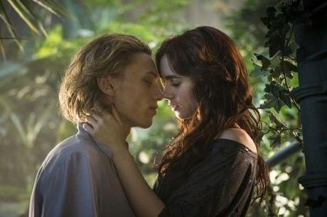 10 Gorgeous Photos from The Mortal Instruments: City of Bones