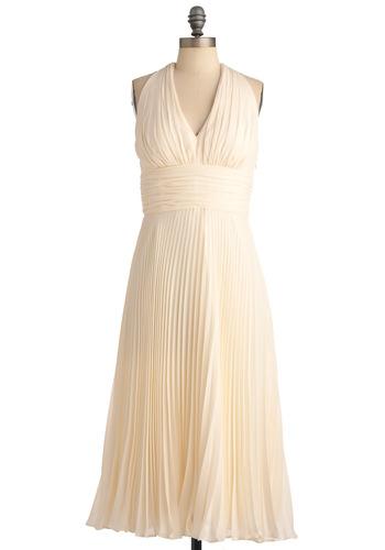 University of Marilyn Dress in Cream