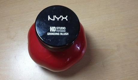 NYX Cosmetics HD Studio Grinding Blush Sangria in Madrid Swatches