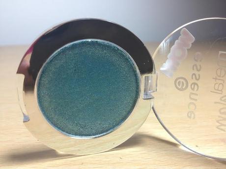 Essence Metal Glam Eye Shadow Jewel Up the Ocean Swatches